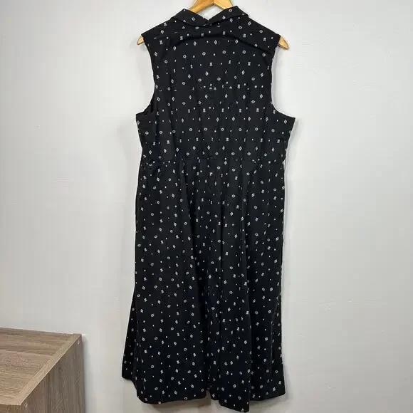 Torrid Black Midi Poplin Collared Shirtdress - Picture 7 of 9